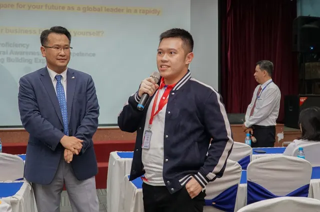 Trung Tâm Ngoại Ngữ Đại Học Nguyễn Tất Thành - Phường 13