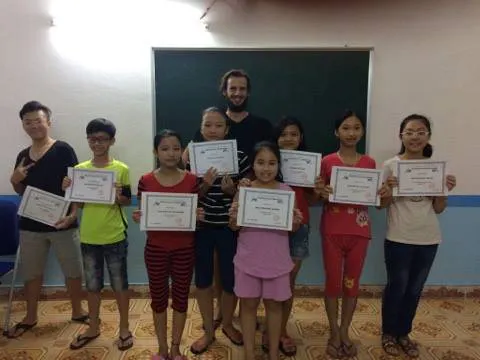 Trung Tâm Ngoại Ngữ Dynamic