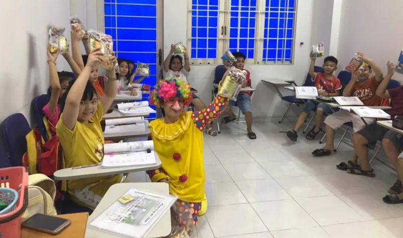 Trung Tâm Anh Ngữ Color English Center