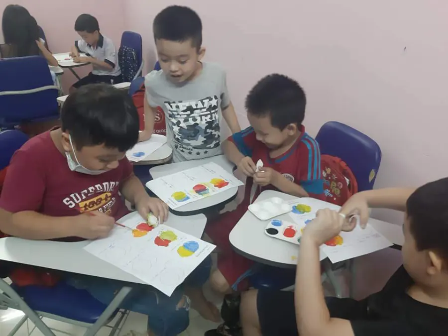 Trung Tâm Anh Ngữ Quốc Tế Ưu Việt PIS