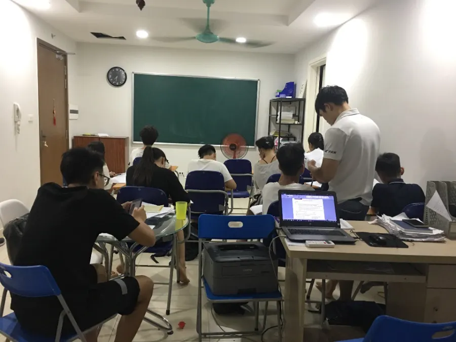 Trung Tâm Học Toán-Hệ Thống Luyện Thi Edusmart