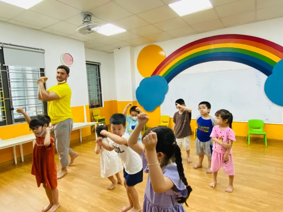 Trung tâm Language Link Academic - Tiếng Anh chuyên tích hợp