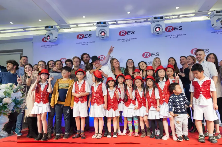 Trung Tâm Anh Ngữ RES