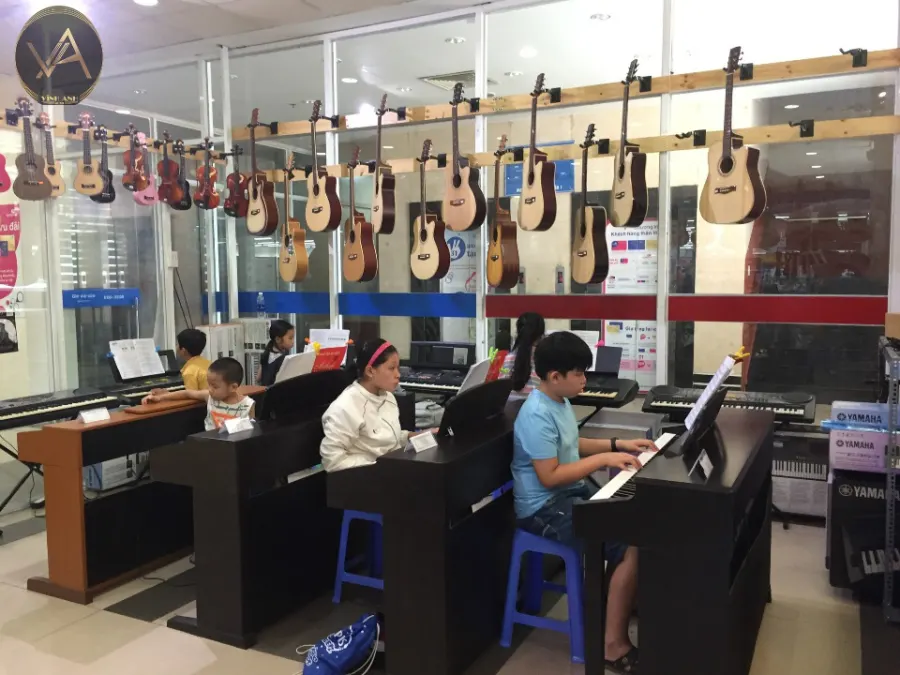 Trung Tâm Âm Nhạc Vĩnh Anh