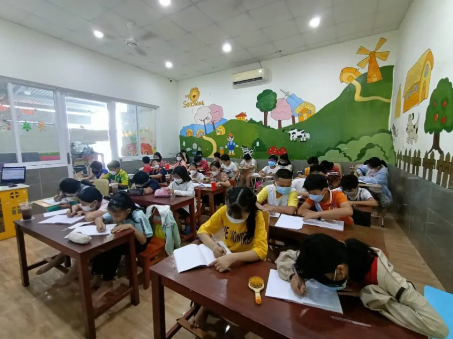Trung Tâm Tiếng Anh Sunshine English Center