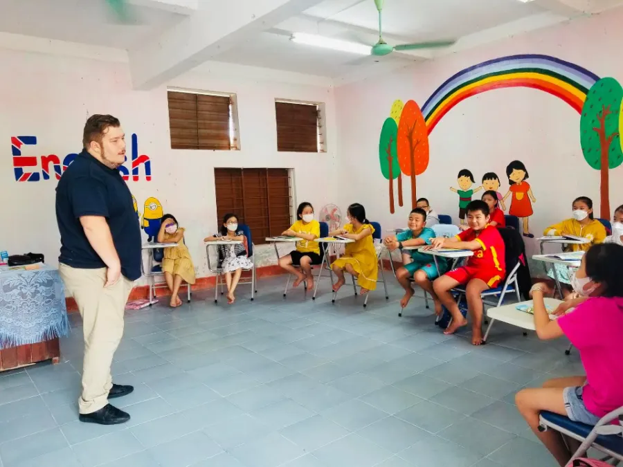 Trung Tâm Ngoại Ngữ Smart English Quảng Trị
