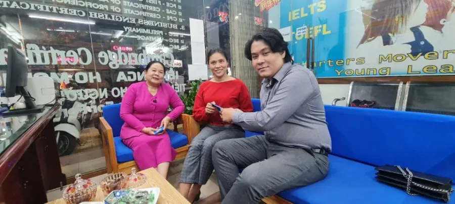 Trung Tâm Ngoại Ngữ Gió Đông