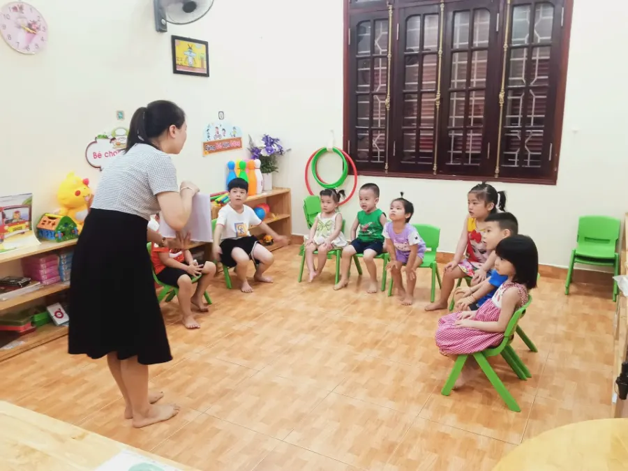 Trường Mầm Non Nắng Ban Mai