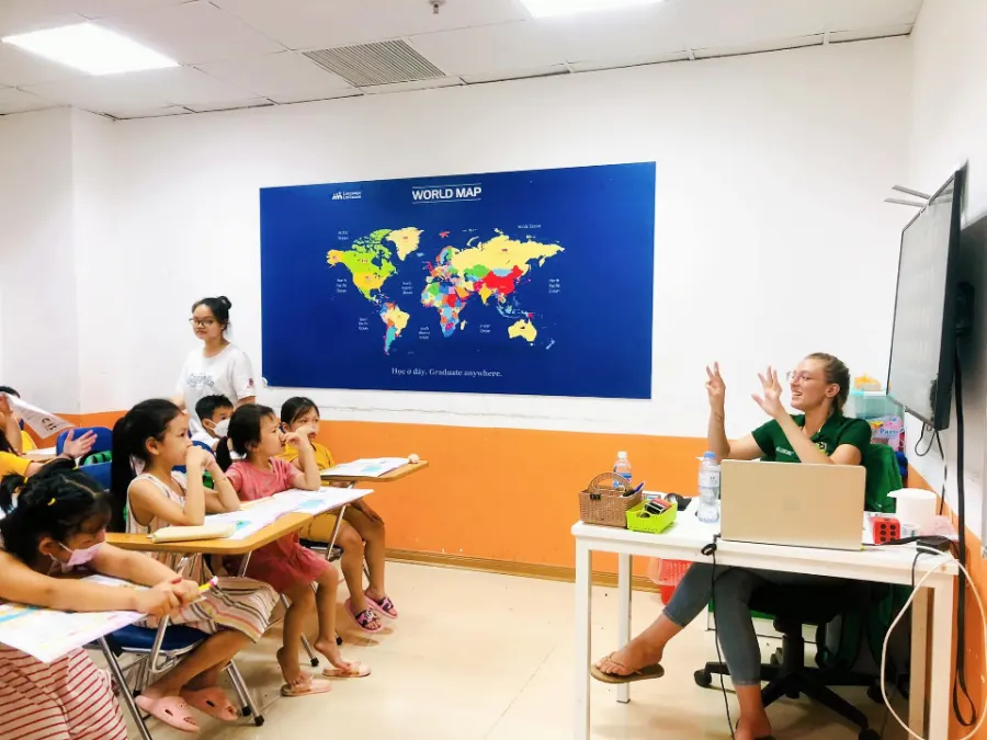 Trung tâm Language Link Academic - Tiếng Anh chuyên tích hợp