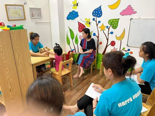Trung tâm ANTL và GDHN Happy House