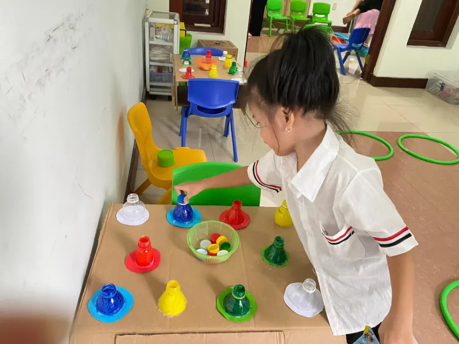 Trung Tâm Hoa Cúc Trắng