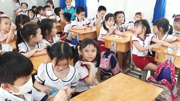 Trường Mầm Non Hoa Hồng Đỏ