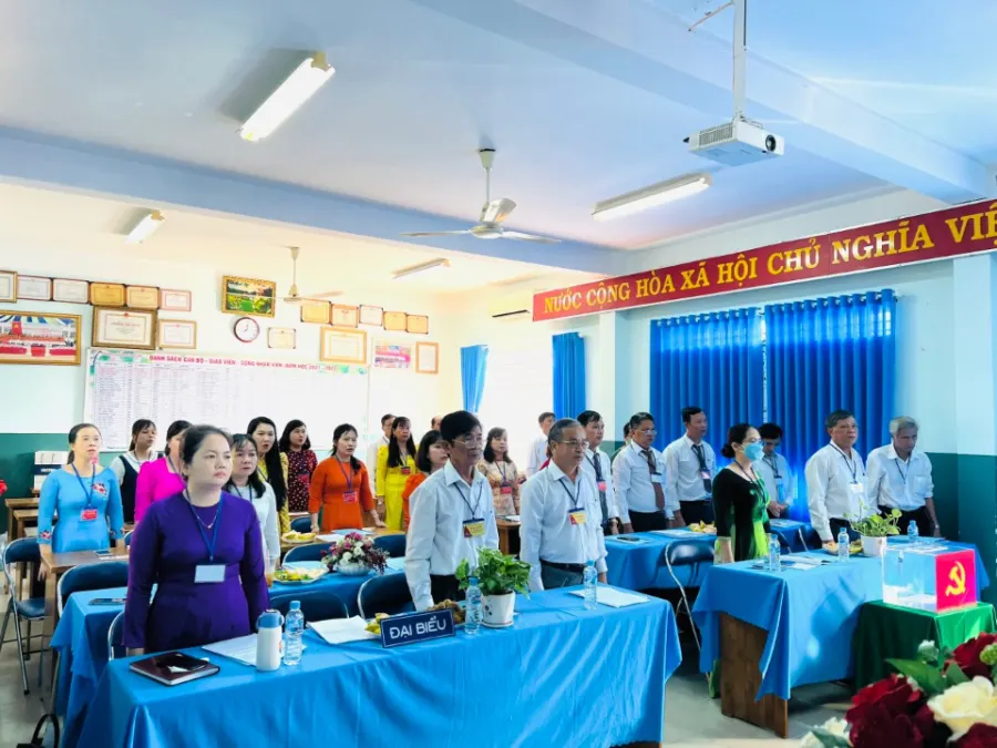 Trường Tiểu Học Hồ Hảo Hớn - Phú An