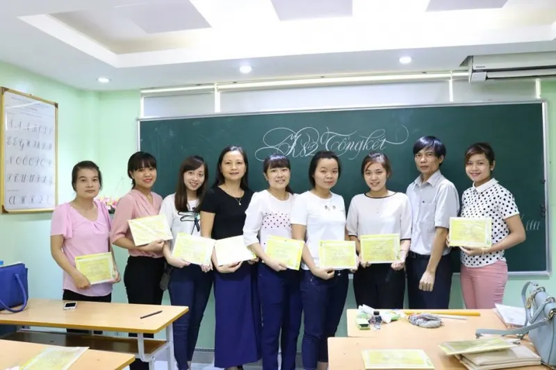 Trung Tâm Luyện Chữ Đẹp Ánh Dương
