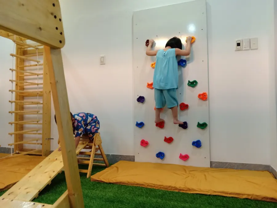 Trường Mầm Non Thuận Nhiên