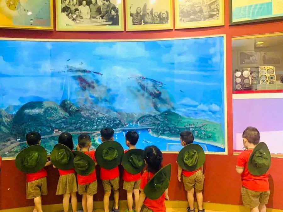 Trường Mầm Non Bright Moon (Trăng Sáng) - Hàm Nghi
