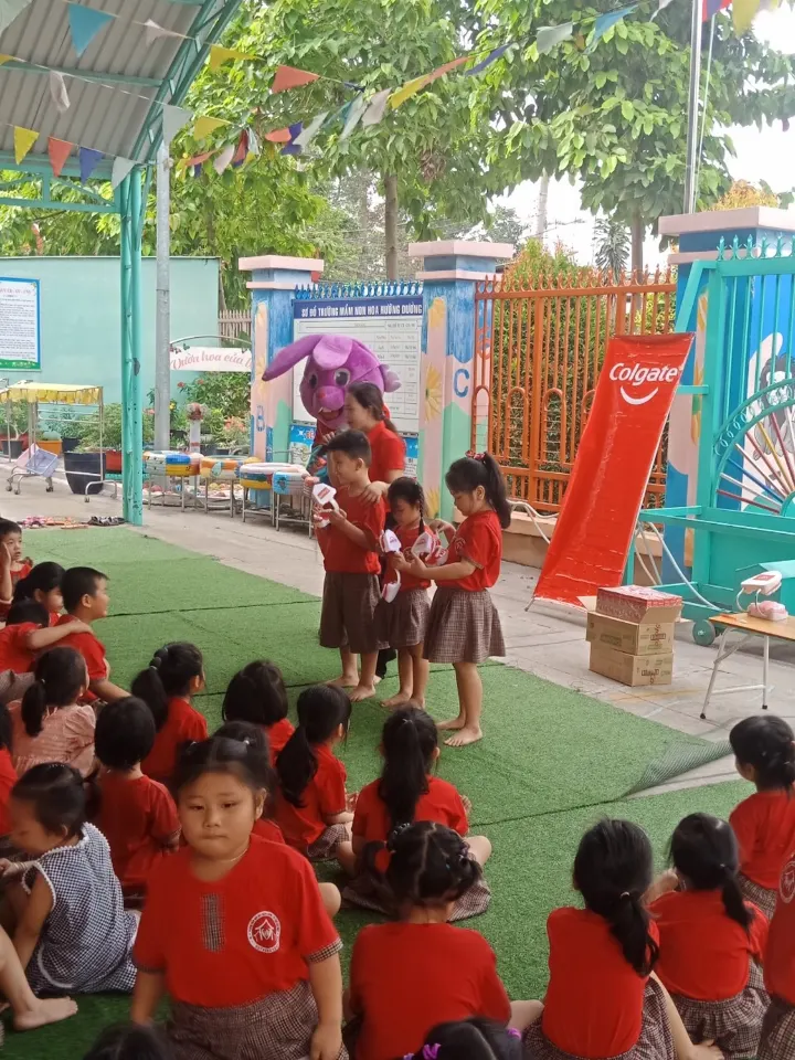 Trường Mầm Non Hoa Hướng Dương