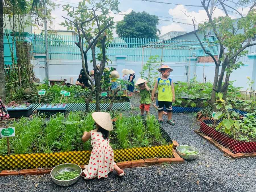 Trường Mầm Non Vườn Yêu Thương Montessori Children’s House