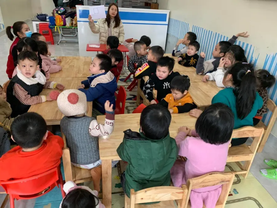 TRUNG TÂM CAN THIỆP SỚM HOA PHƯỢNG