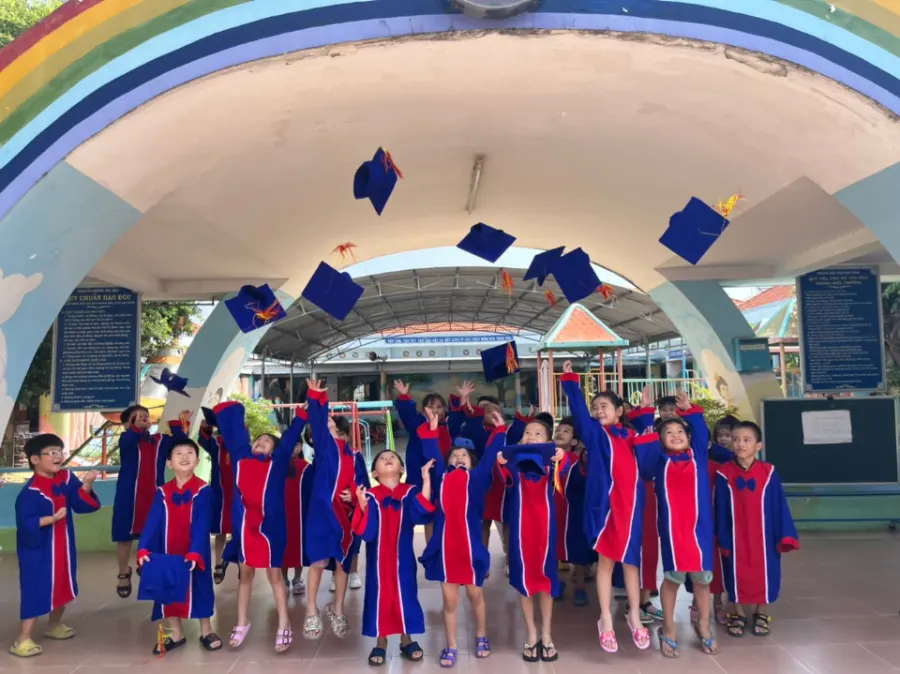 Trường Mầm Non Sen Hồng