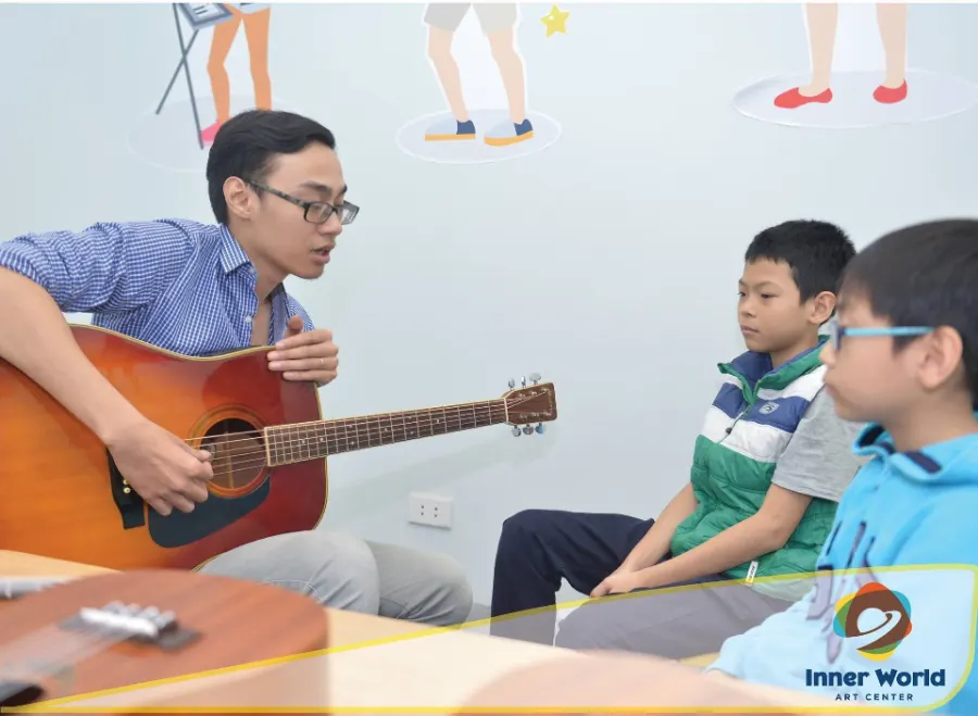 Trung Tâm Inner World Music and Art Center