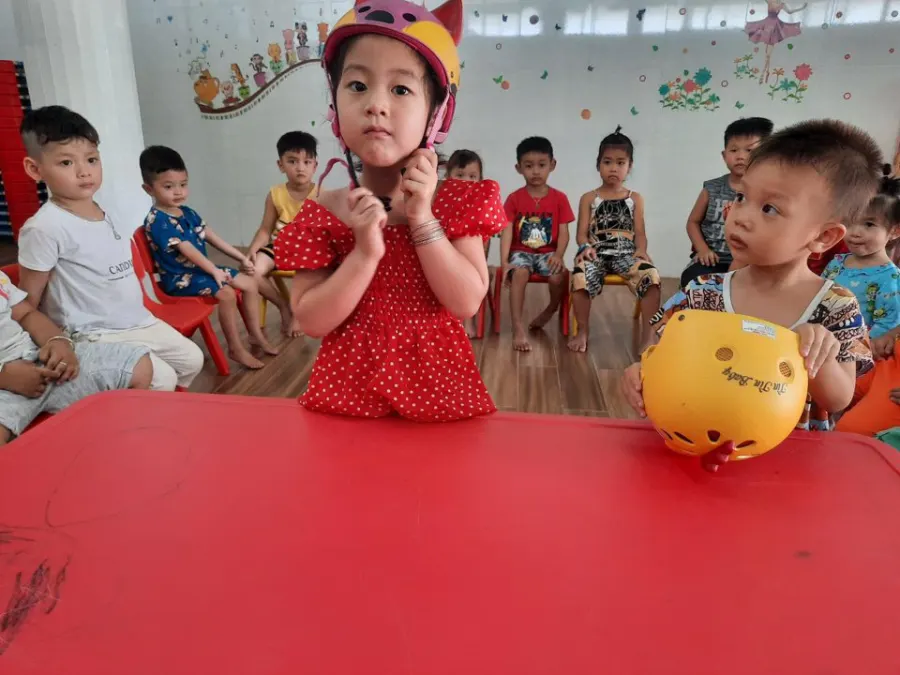 Trường Mầm Non Hoa Sữa