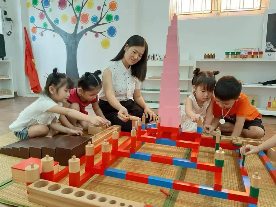Trường Mầm Non Happy House Montessori